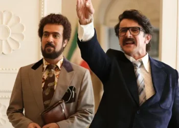 معرفی 12 فیلم از لیست بهترین فیلم های سینمایی طنز ایرانی جدید 1404